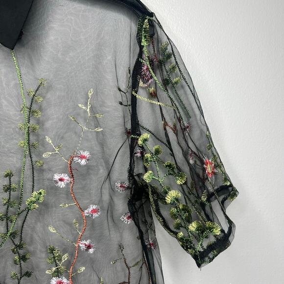 Sheer Mesh Black Embroidered Floral Top Women M Whimsigoth Dark Romantic Y2K 90s - Picture 4 of 13